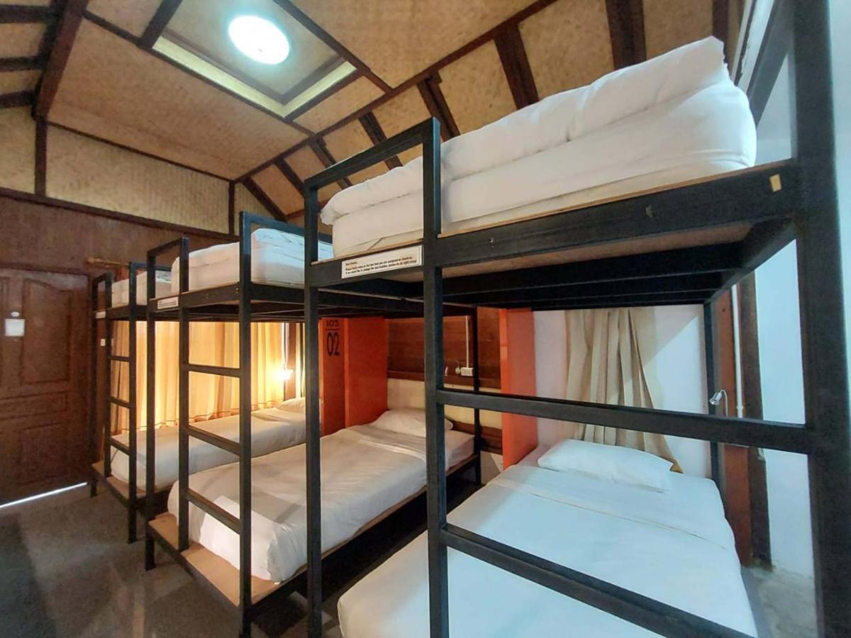 Brick House Hostel Pai Bagian luar foto
